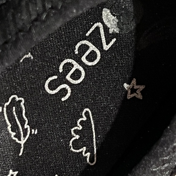 BZEES Black Slip-On Flats with Soft Knit Fabric and Flexible Sole - Picture 7 of 9